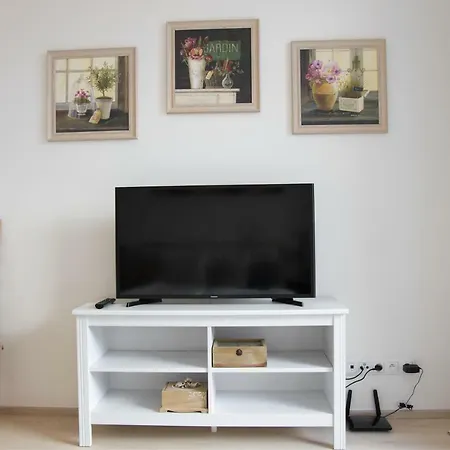 Cosy Rosie's Apartment